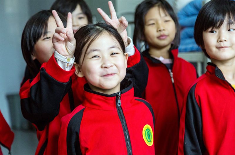 嵩山少林武术学校学生课余生活氛围融洽